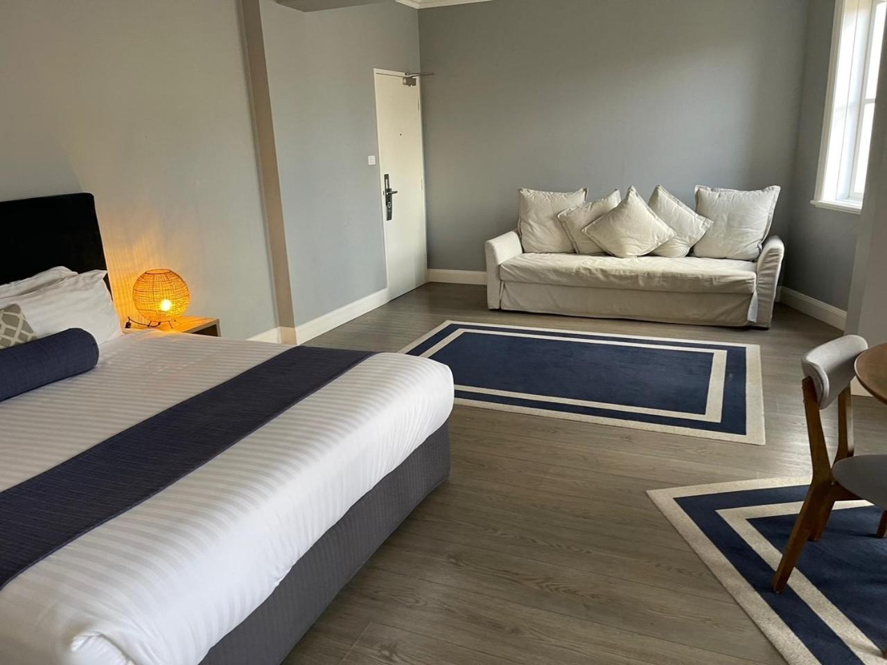 خليج نيلسون Seabreeze Hotel المظهر الخارجي الصورة
